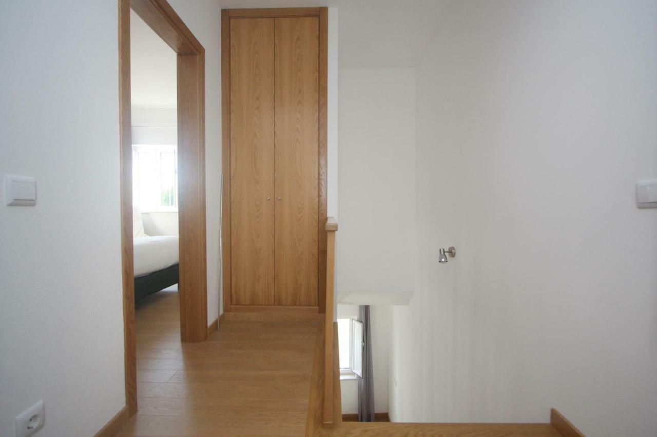 Door Apartment *
