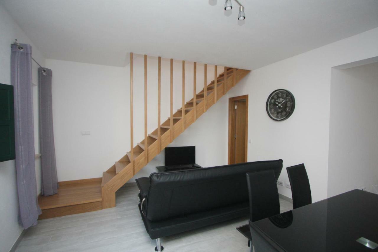 Apartamento Door